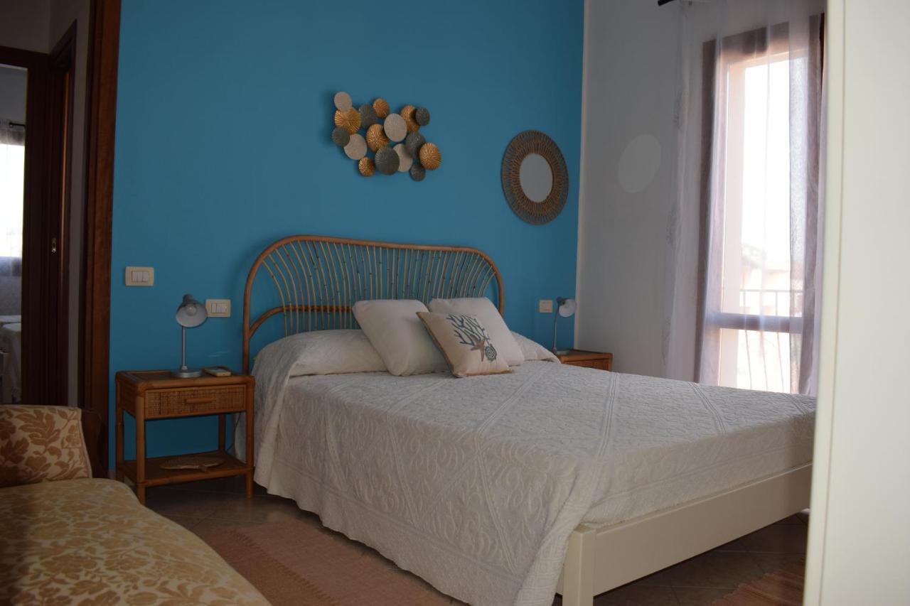 Vila Casa Rosa Dei Venti Pula Exteriér fotografie